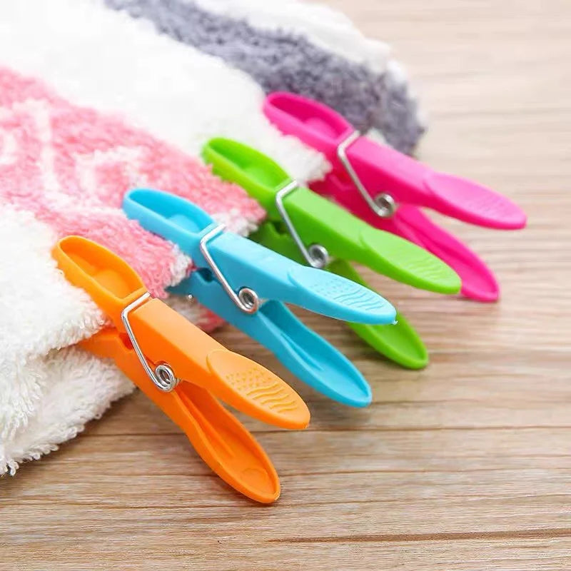 Colorful Clothes Pegs — 48 Pack